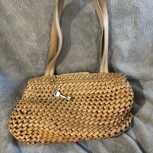 Fossil leather handbag. Shoulder bag.